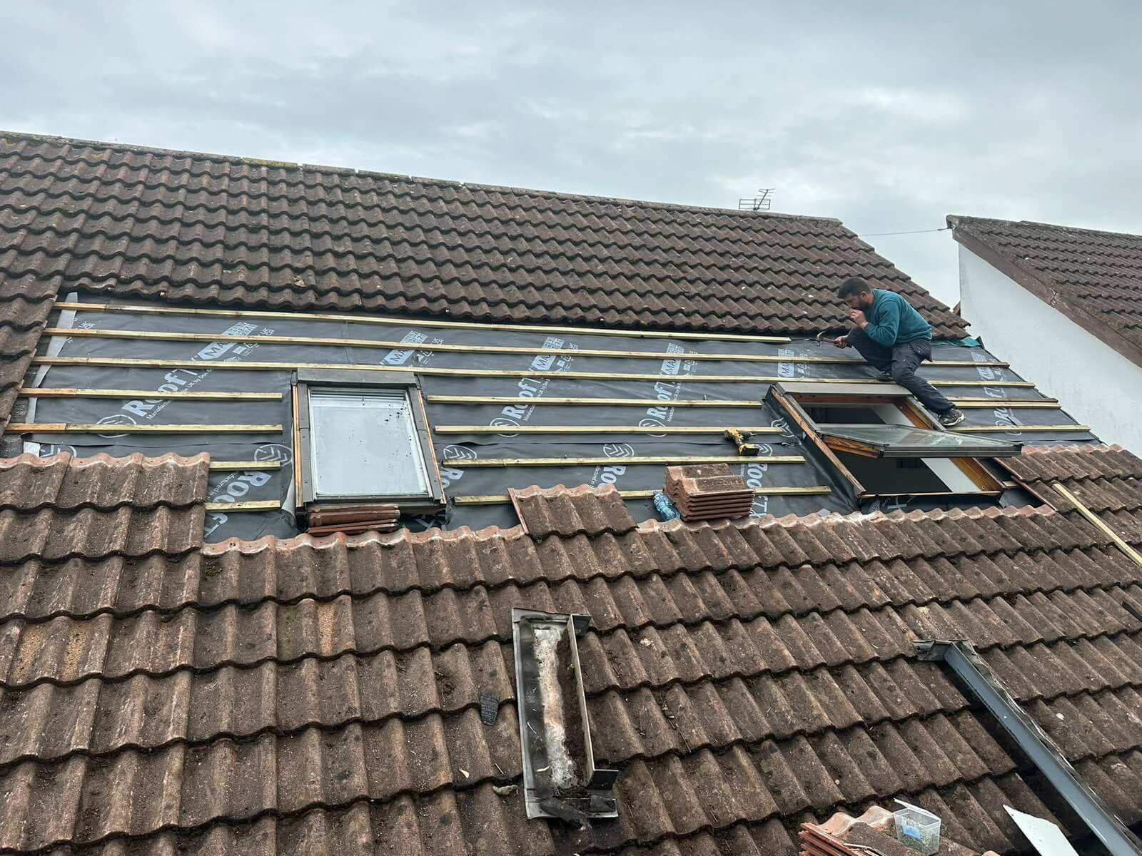 Case Study: Full Roof Strip, Breathable Membrane & Re-Tiling in Greystones, Co. Wicklow